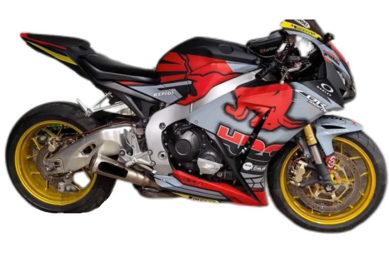 Honda CBR1000RR 2006-2007 kompletní kapoty RBG