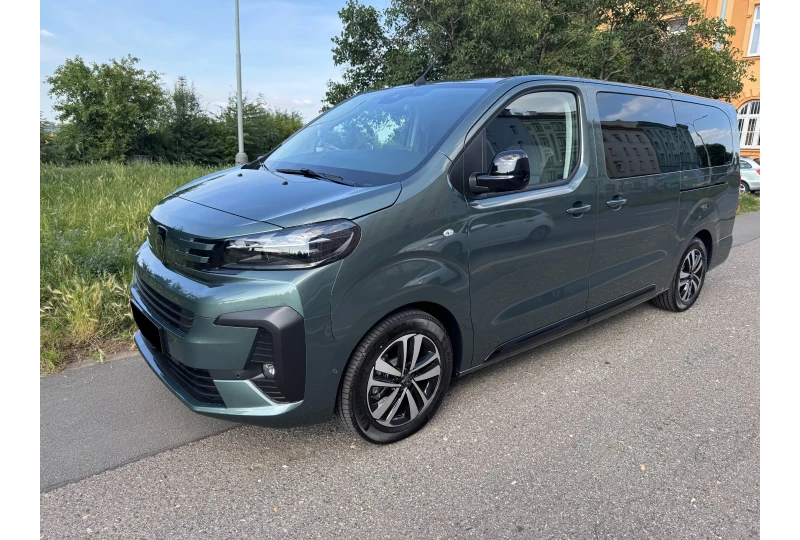Peugeot Traveller Active Long 2.0 BlueHDi 180 EAT8 - ZAPŮJČENÍ PRAHA 
