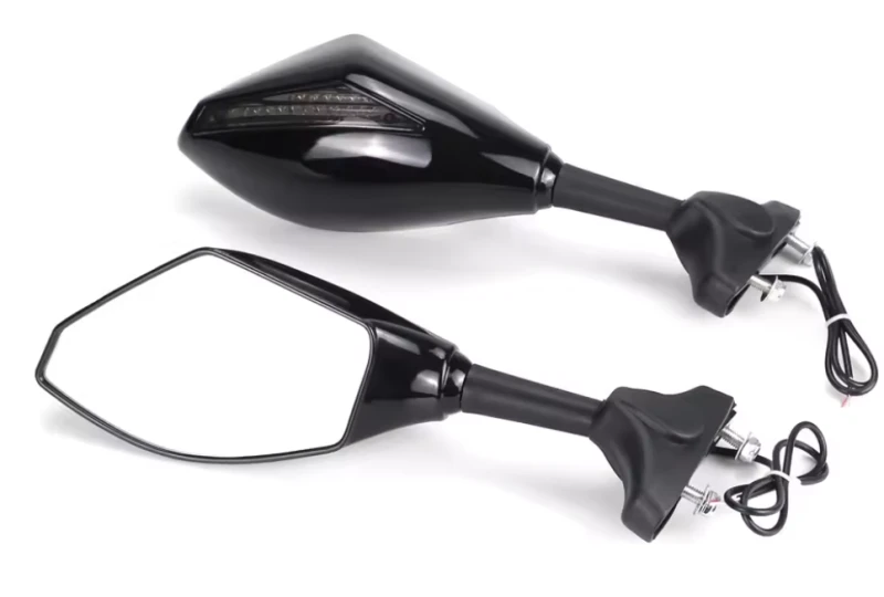 zrcátka s integrovanými LED blinkry pro motocykl zrcátka s integrovanými LED blinkry pro motocykl