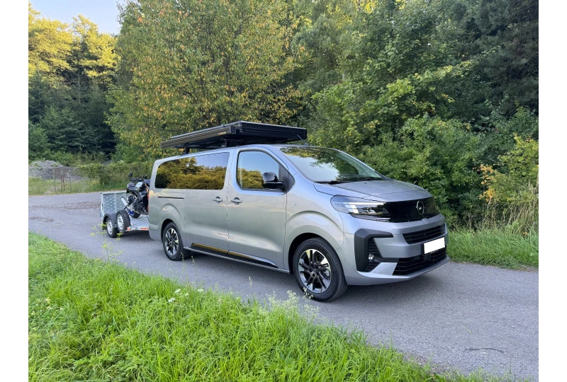 OPEL ZAFIRA Elegance 2.0 BlueHDi 180 EAT8 - ZAPŮJČENÍ PRAHA 
